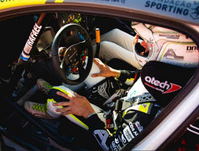 FIA Stoelen voor Circuit en Rally